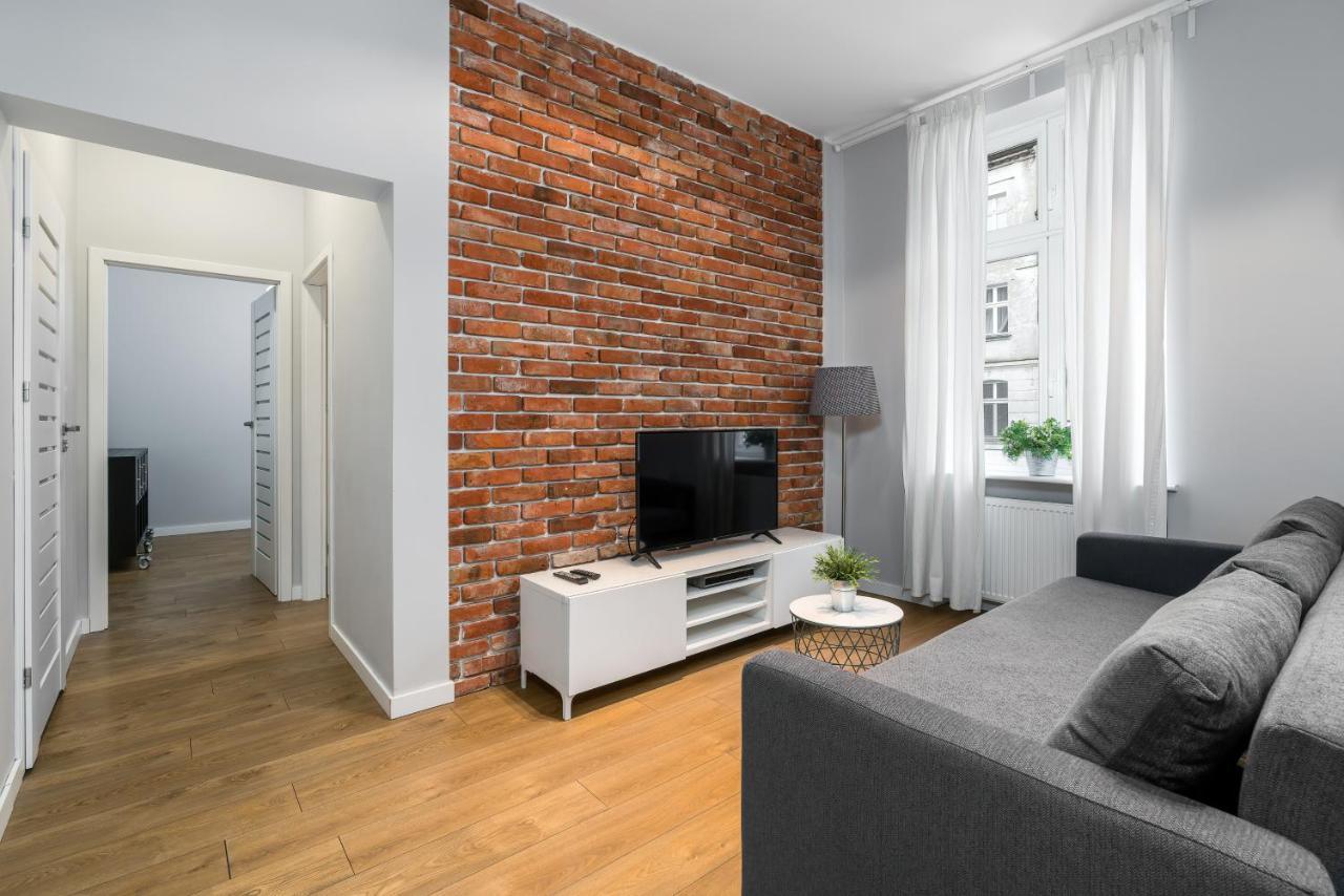 Old Town Apartment Garbary By Noclegi Renters Poznan Dış mekan fotoğraf