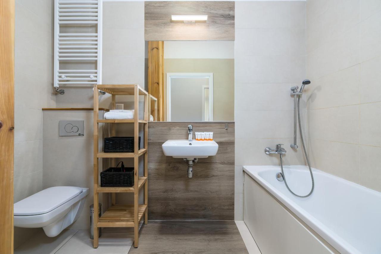Old Town Apartment Garbary By Noclegi Renters Poznan Dış mekan fotoğraf